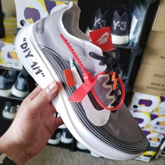 ❤ Custom Nike Zoom Fly SP OW - Picture 2 of 10